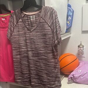 Few (4) ladies tops Short Sleeve Tee - lovely colors